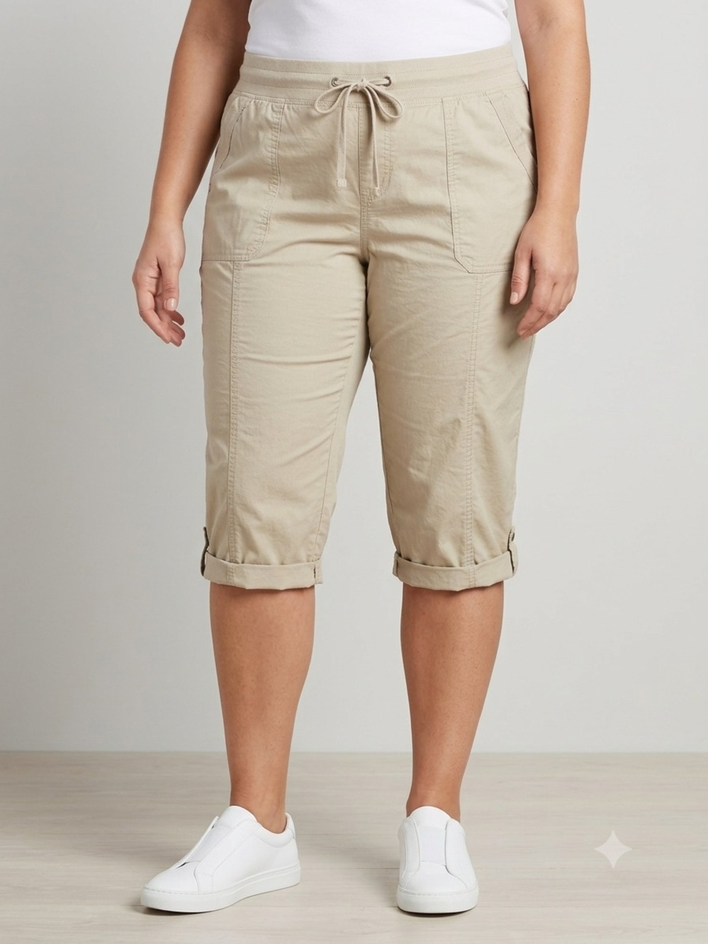 Everyday Roll-Cuff Capri Shorts - Khaki